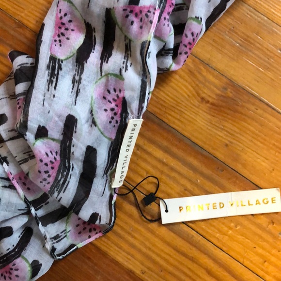 Printed Village watermelon lightweight scarf NWT - Picture 3 of 4